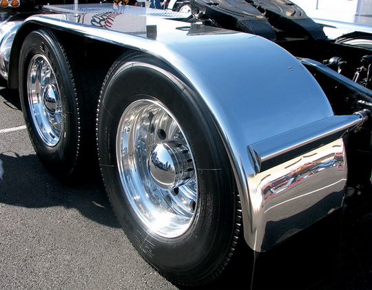 132" SMOOTH FULL FENDER W/ROLLED EDGE (39''-54''-39'' 14 GA